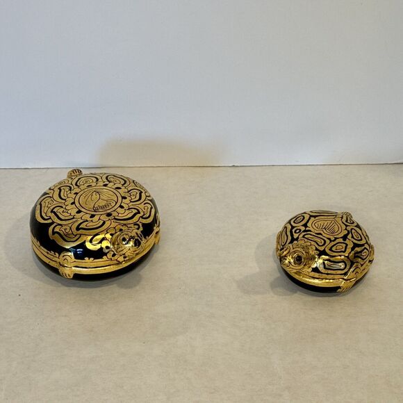 Burmese Shwe Zawa 2 Turtle Lacquerware Trinket Box Container Black Gold Wood - Picture 2 of 16